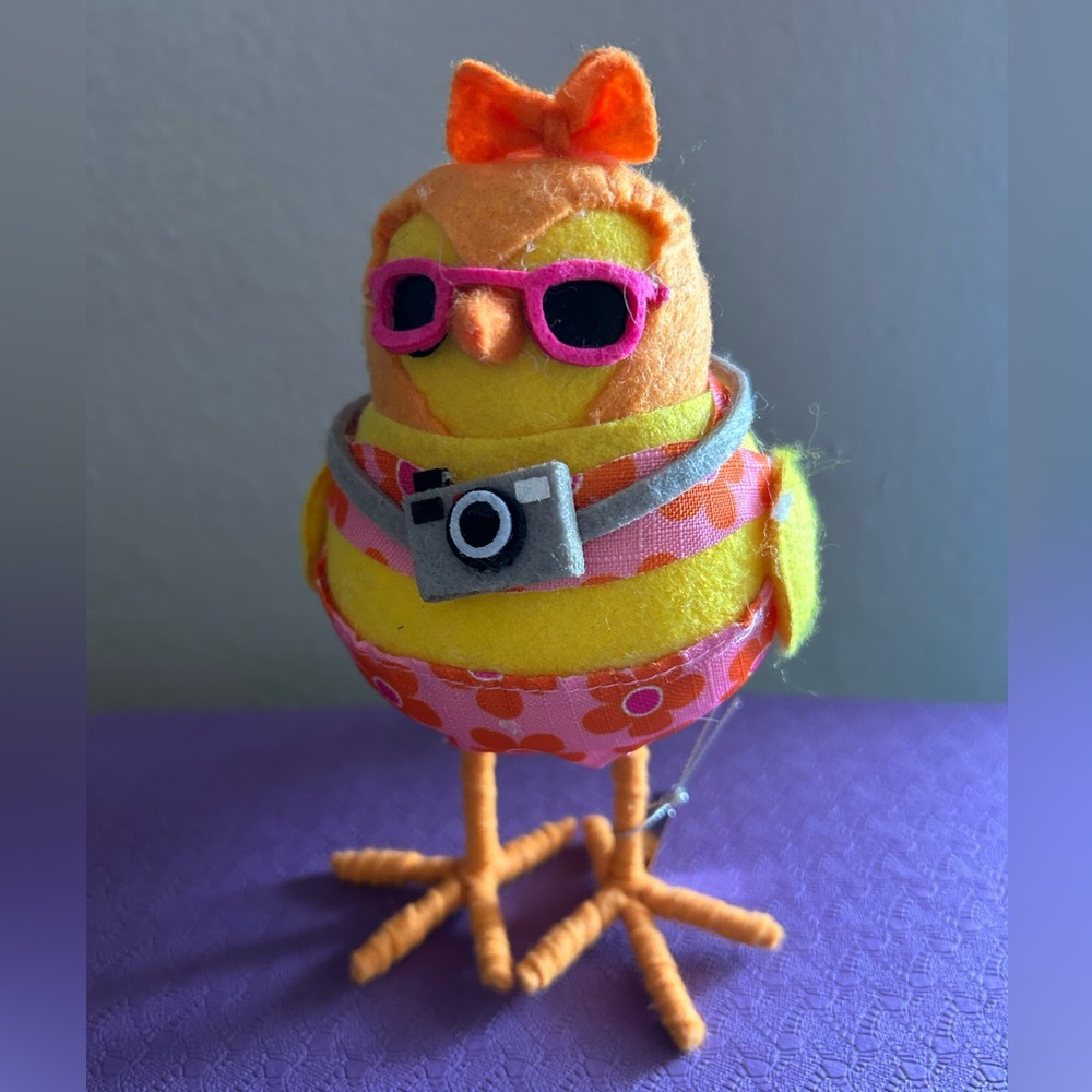 Target Bird Summer 2023 Featherly Friend - Tanji